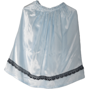 J01 Jupe bleu clair liseret dentelle noire